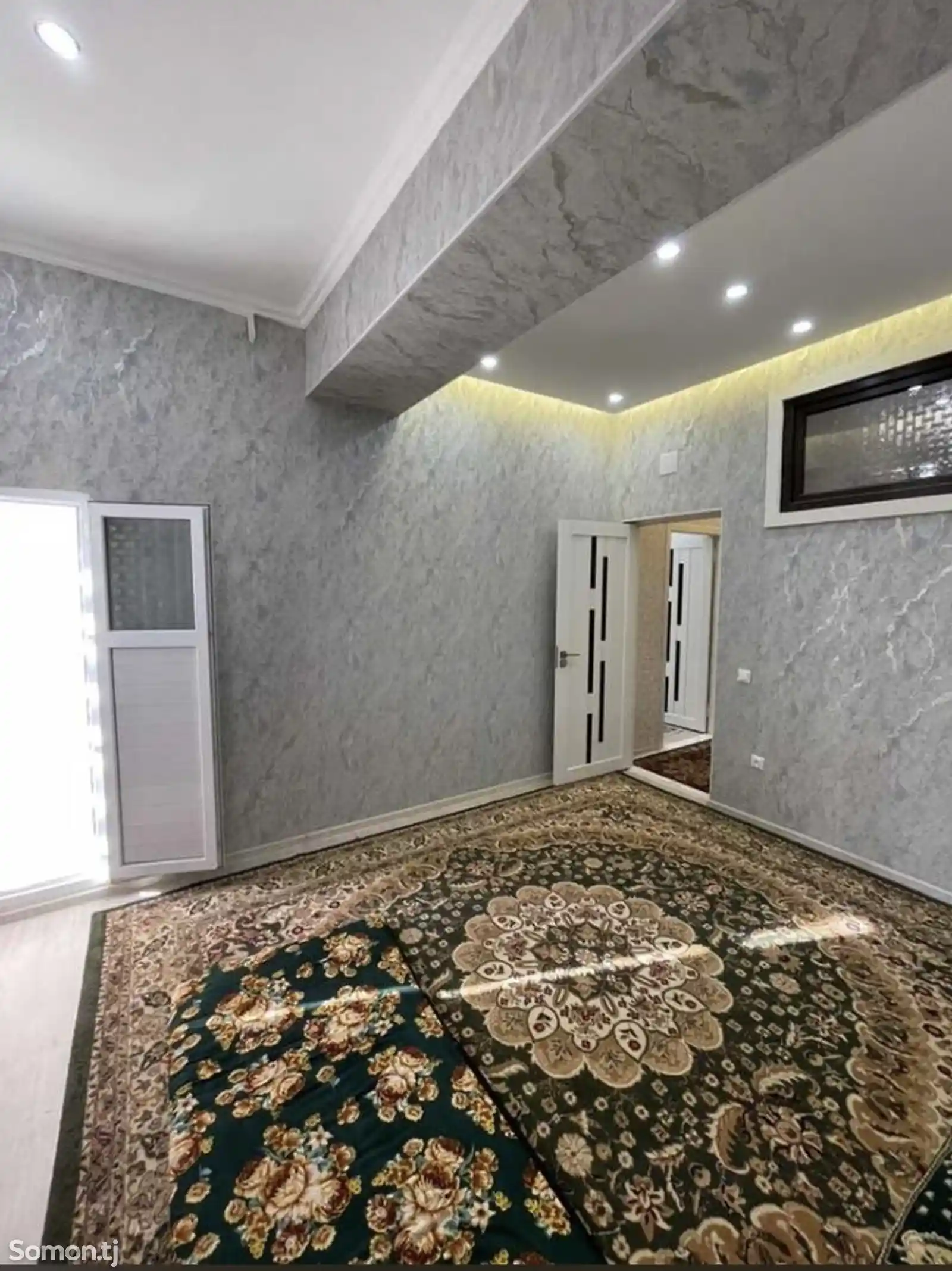 3-комн. квартира, 14 этаж, 70м², Скорая помощь-7