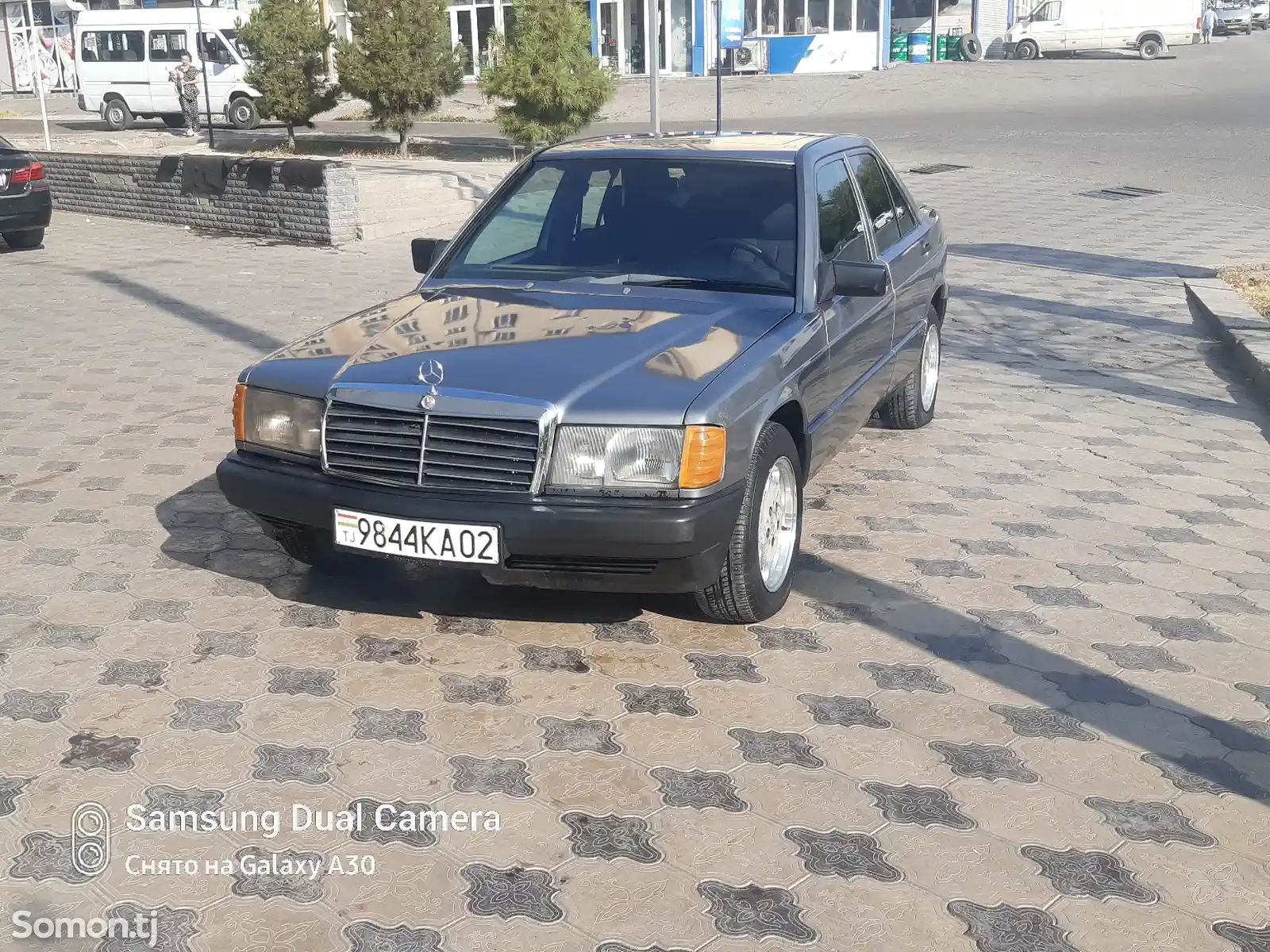 Mercedes-Benz W201, 1989-1