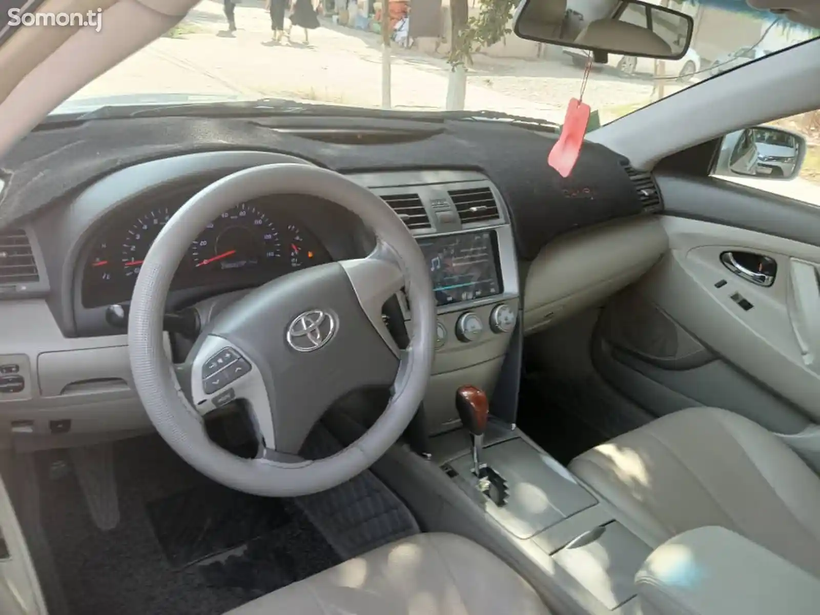 Toyota Camry, 2011-5