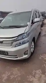 Toyota Vellfire, 2008-2