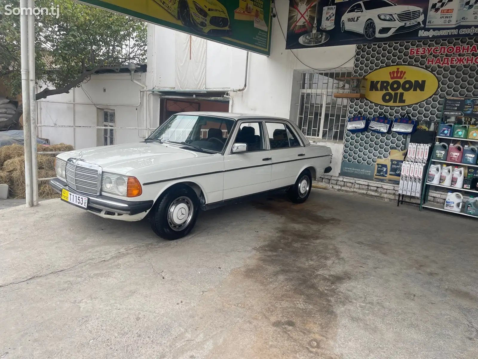 Mercedes-Benz C class, 1981-1