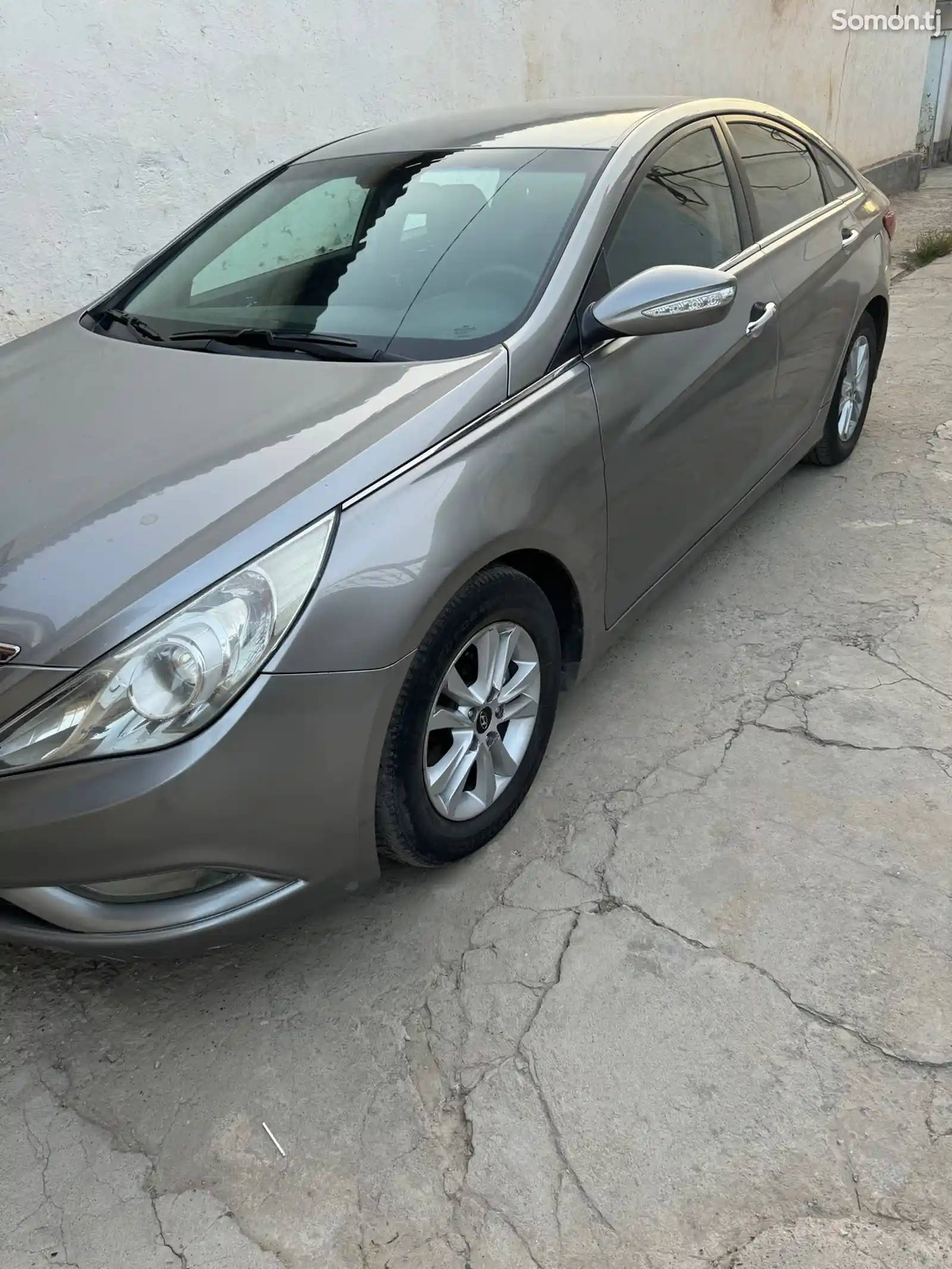 Hyundai Sonata, 2010-4