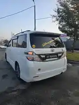 Toyota Vellfire, 2010-11