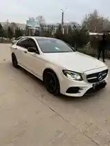 Mercedes-Benz E class, 2019-4