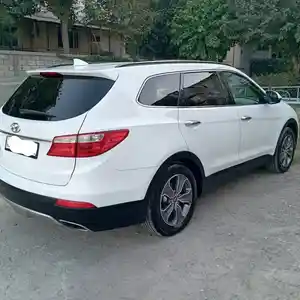 Hyundai Santa Fe, 2013