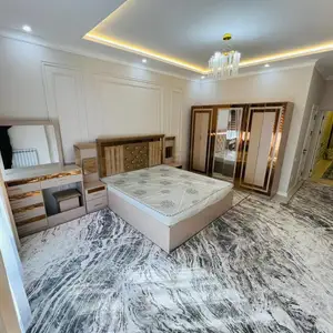 2-комн. квартира, 10 этаж, 90м², дом печать