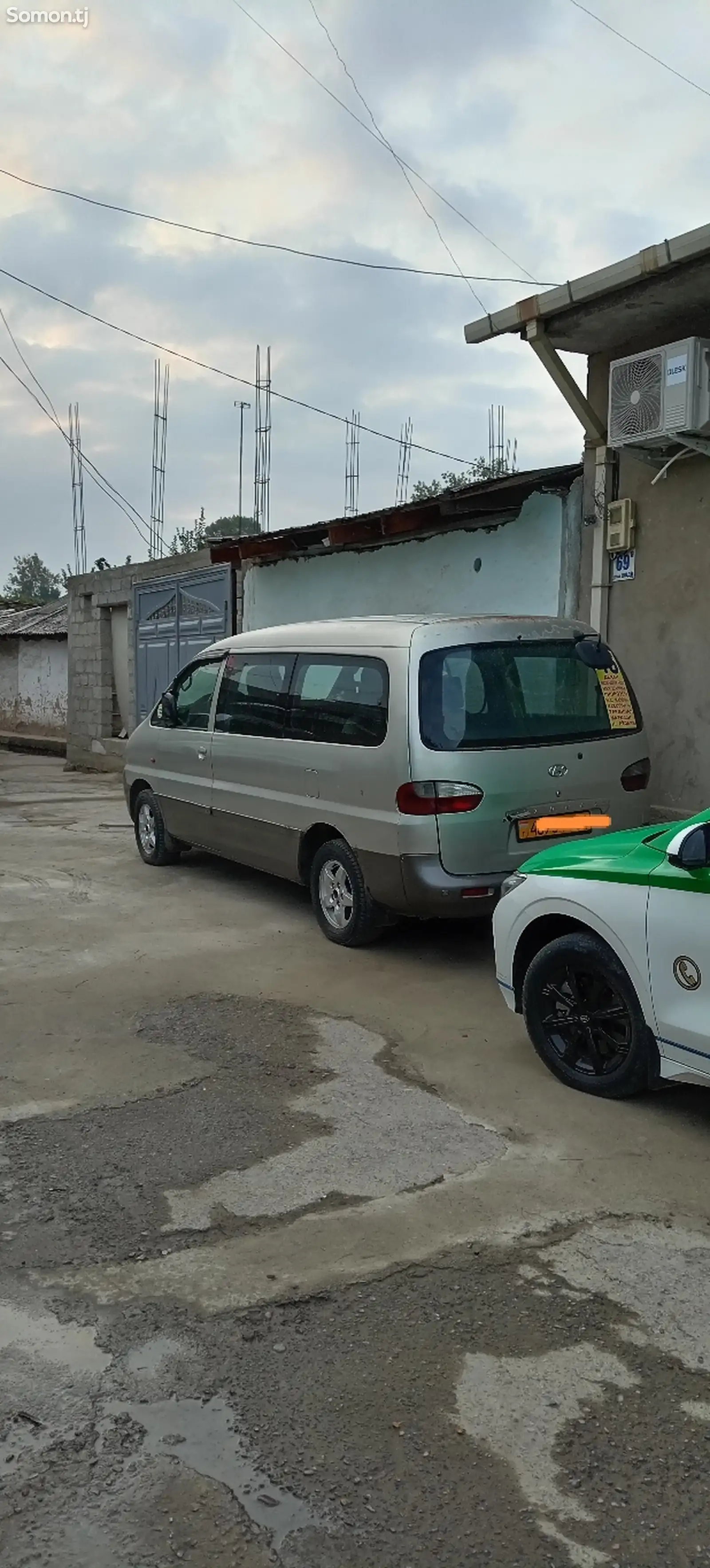 Микроавтобус Hyundai Starex, 2000-3