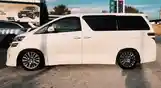 Toyota Vellfire, 2013-7