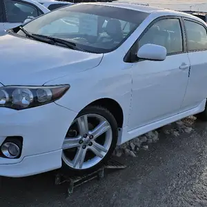 Toyota Corolla, 2012