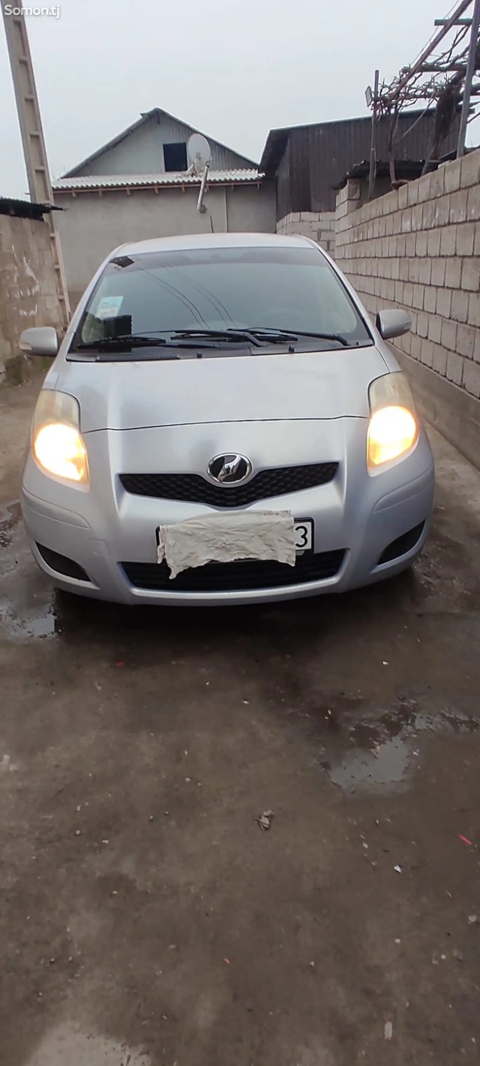 Toyota Vitz, 2008-1