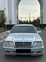 Mercedes-Benz C class, 1999-3