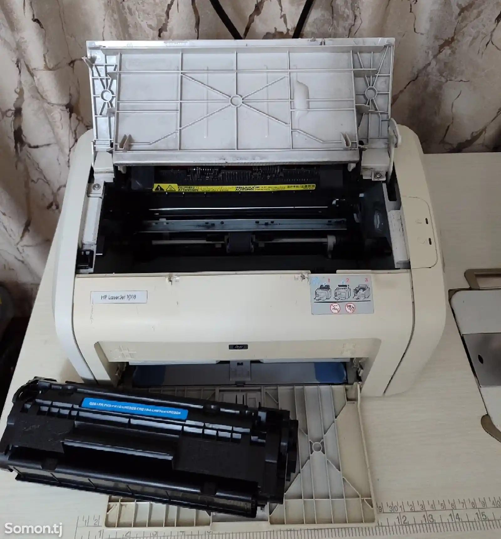 Принтер HP LaserJet 1018-3