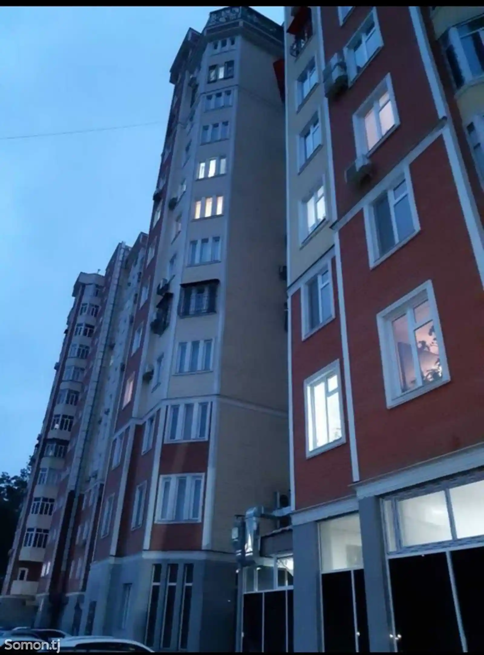 2-комн. квартира, 2 этаж, 58м², Пединистут-11