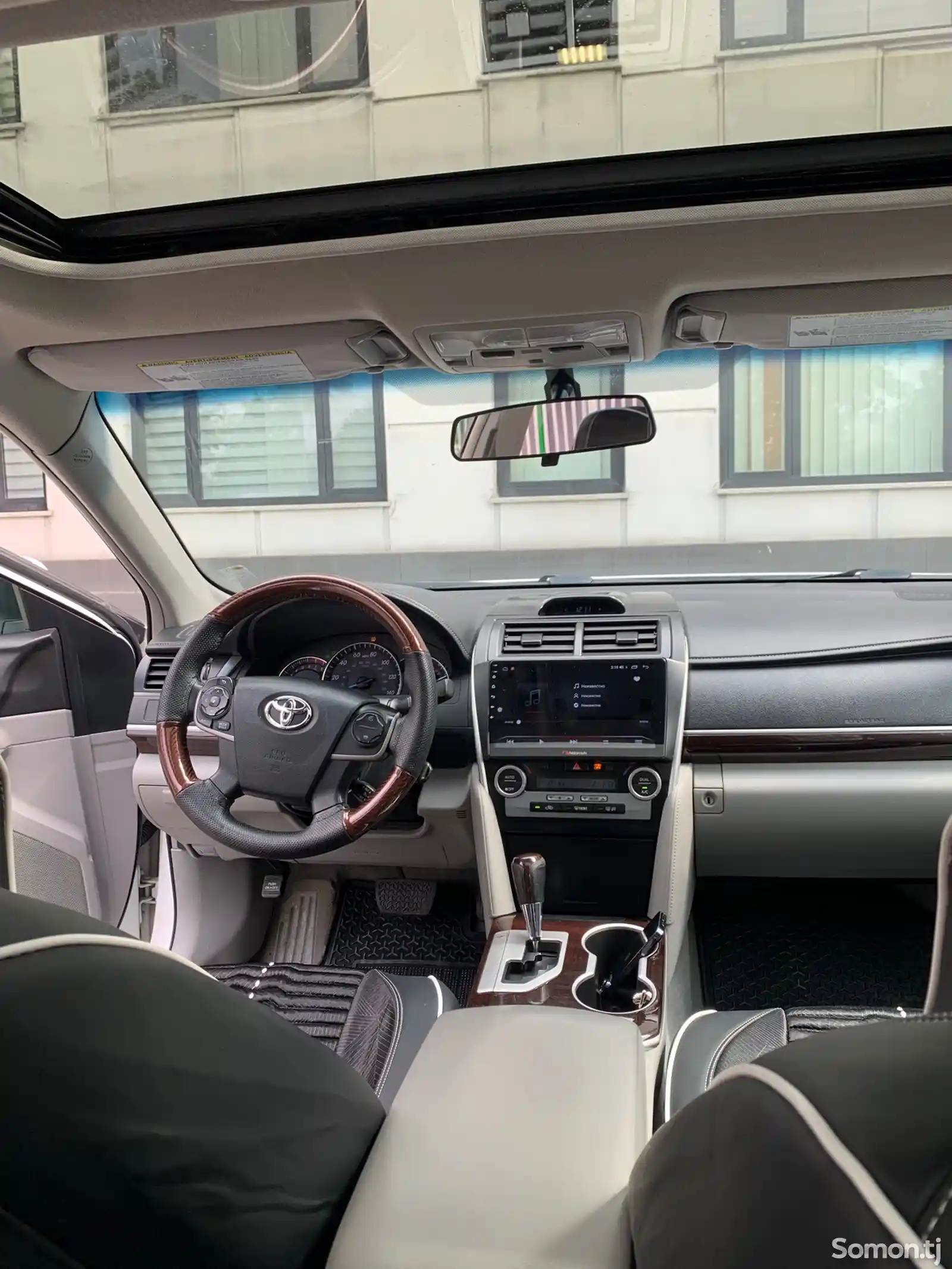 Toyota Camry, 2012-9