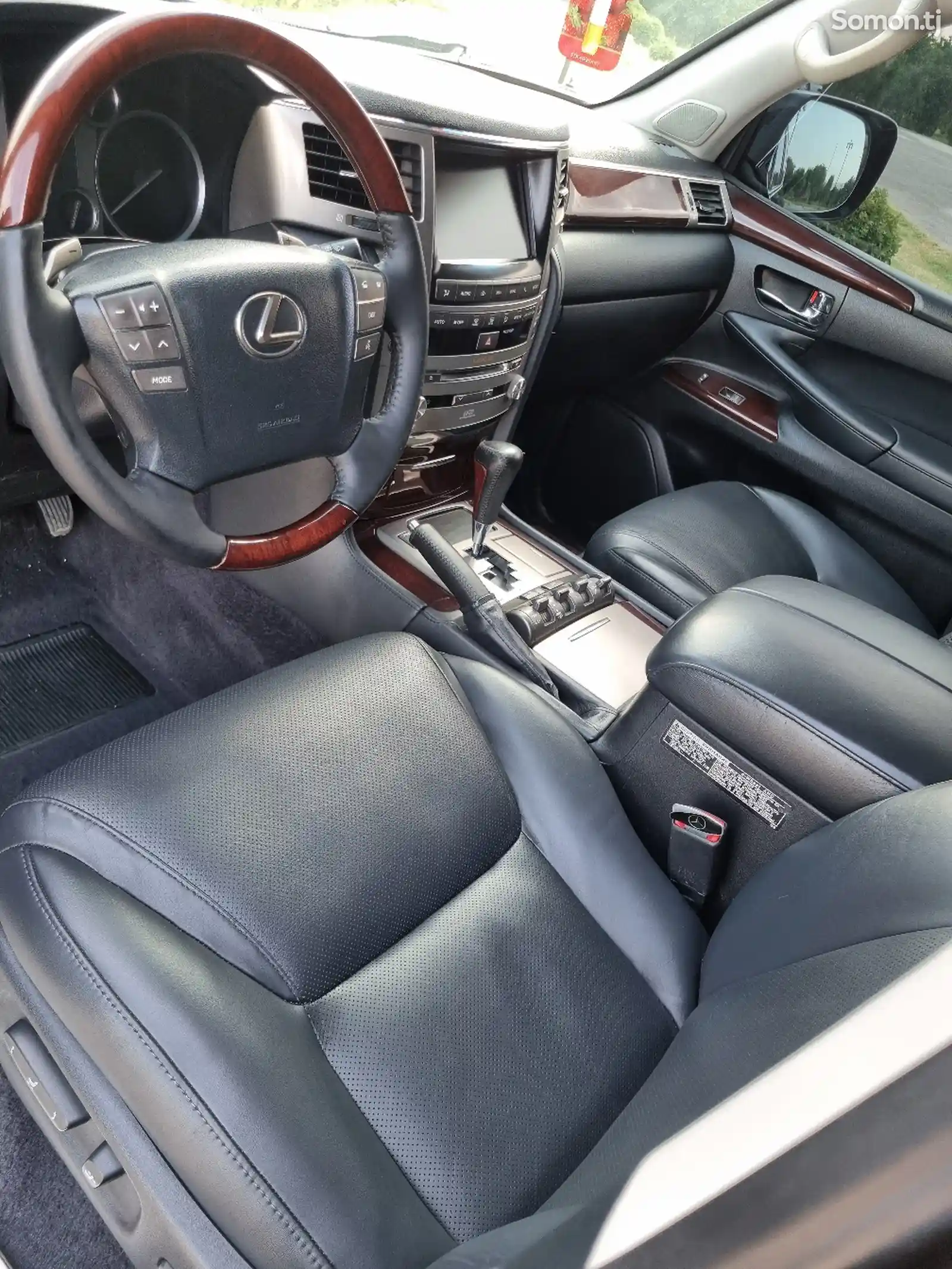 Lexus LX series, 2014-11