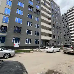 3-комн. квартира, 3 этаж, 100 м², Хитой Бозор