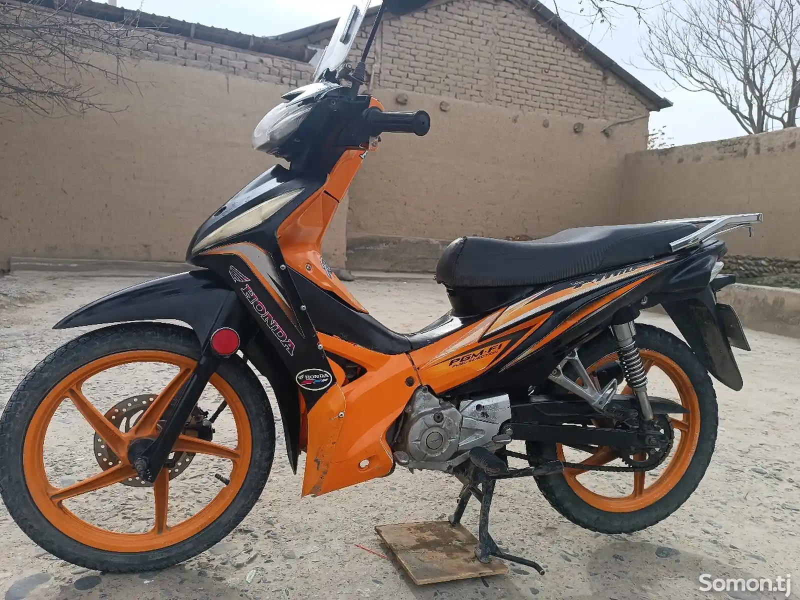 Скутер Honda-5