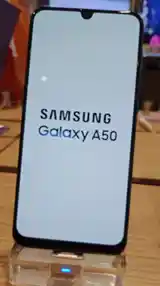 Samsung galaxy A50-4