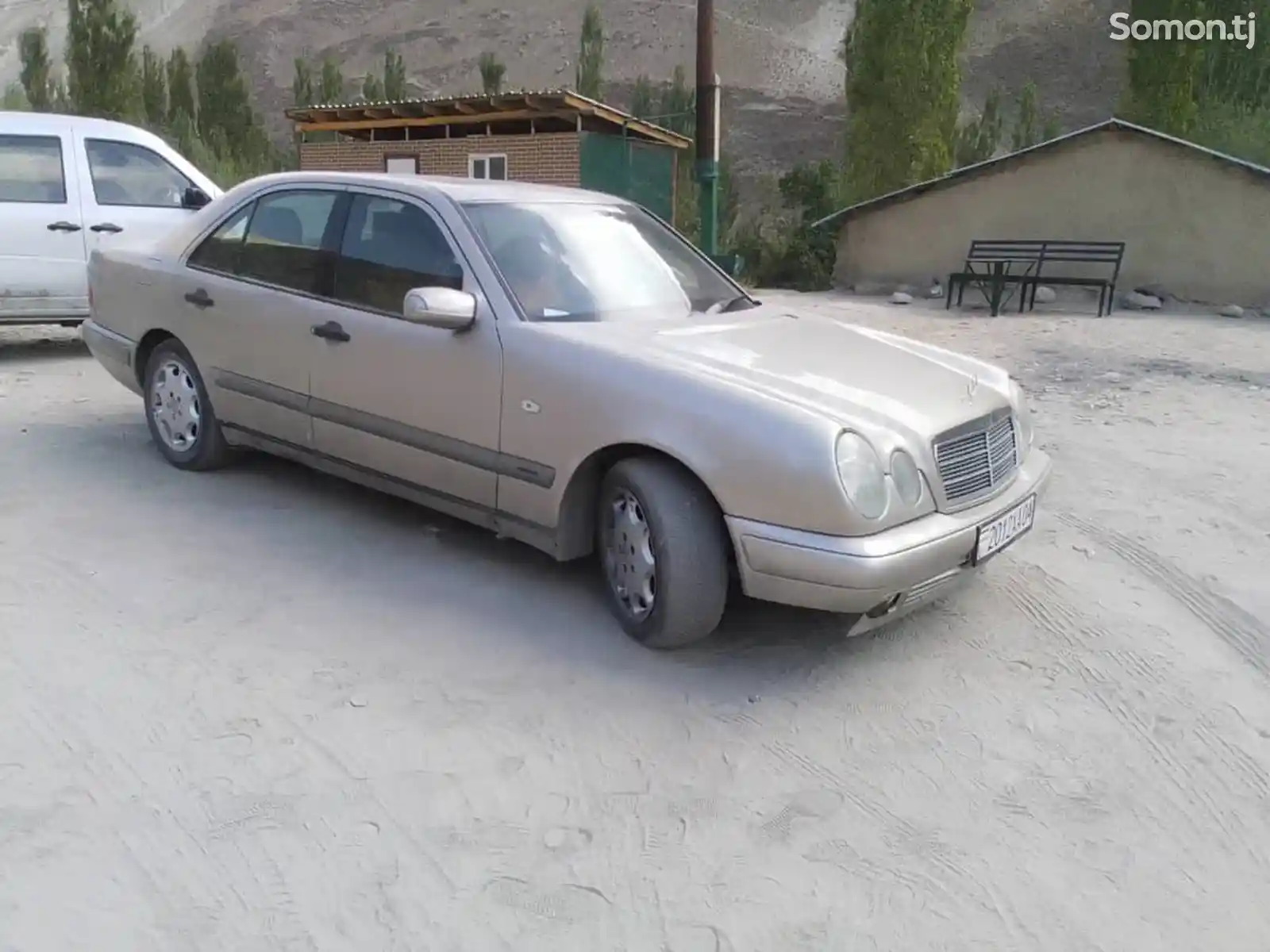 Mercedes-Benz E class, 1998-5