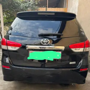 Toyota Wish, 2014