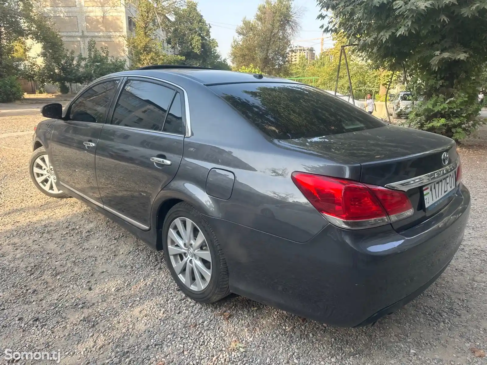 Toyota Avalon, 2011-8