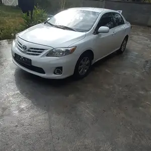 Toyota Corolla, 2011