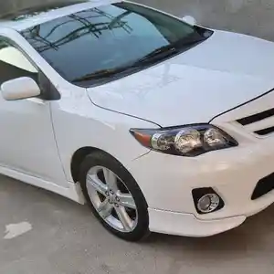 Toyota Corolla, 2010