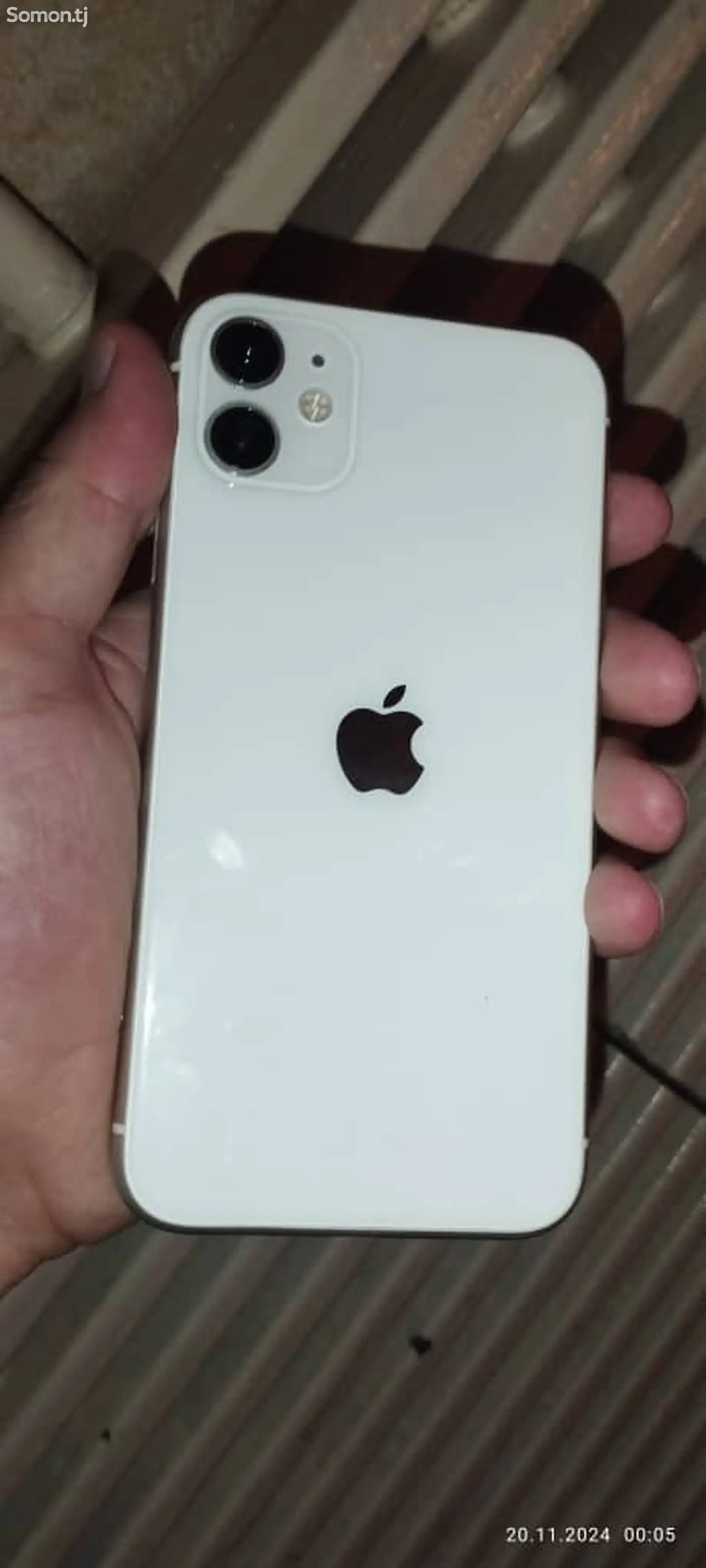 Apple iPhone 11, 64 gb, White-1