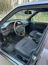 Mercedes-Benz W124, 1993-3