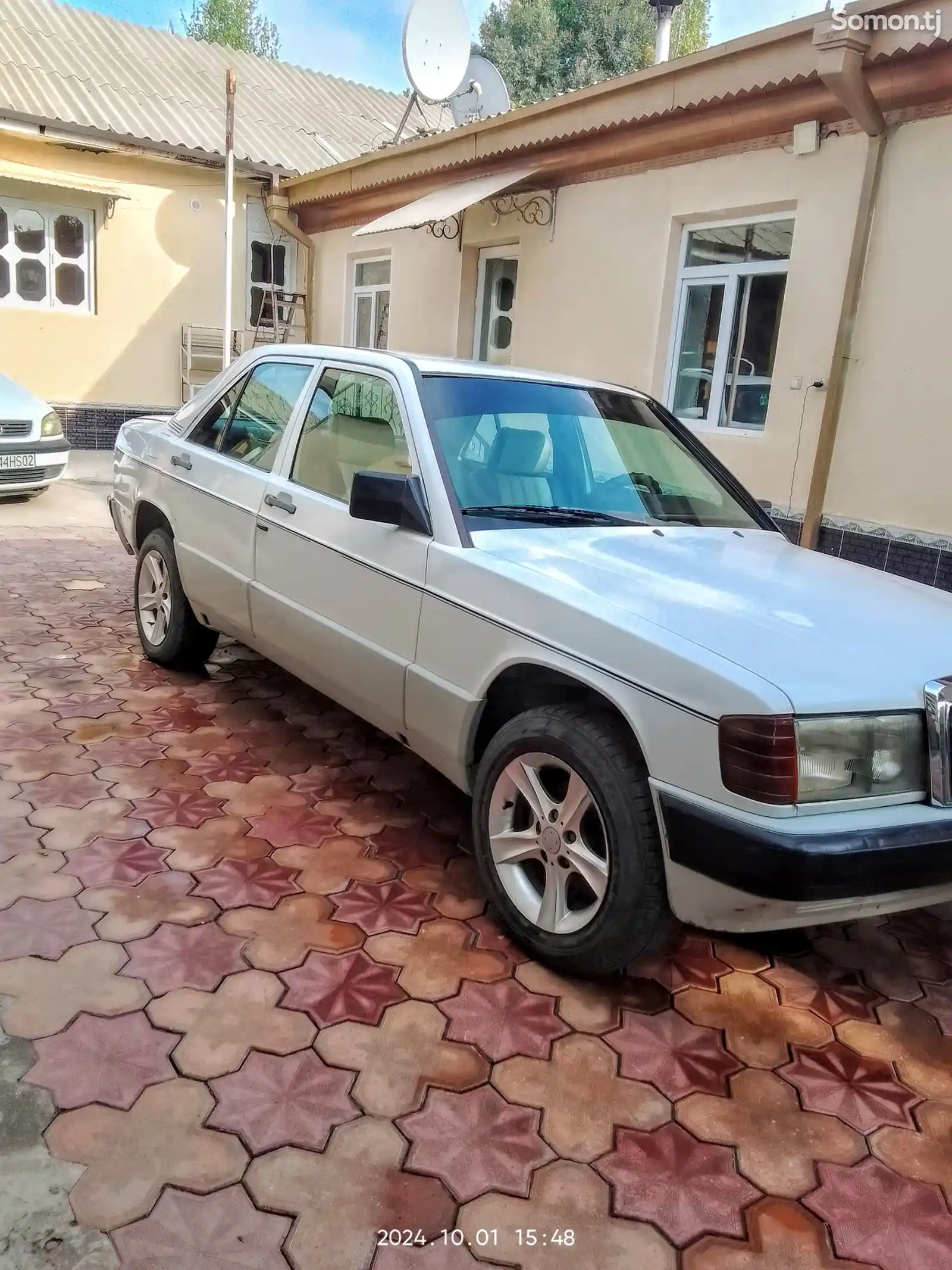 Mercedes-Benz W201, 1989-8