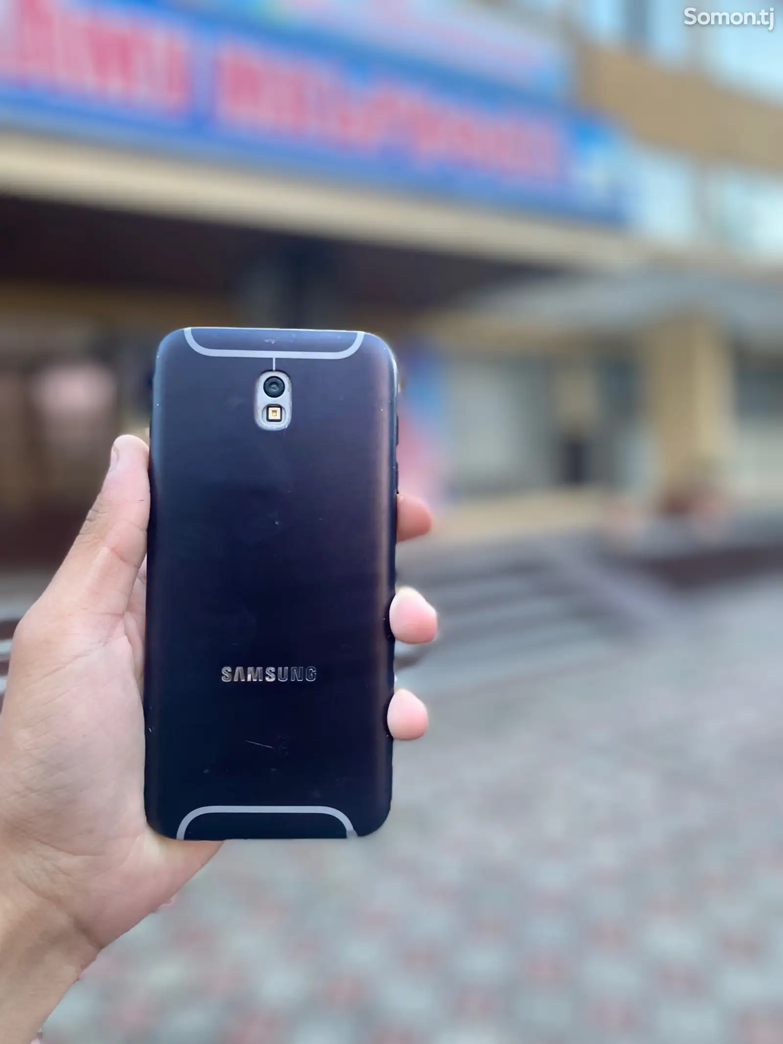 Samsung Galaxy J5 Prime-1