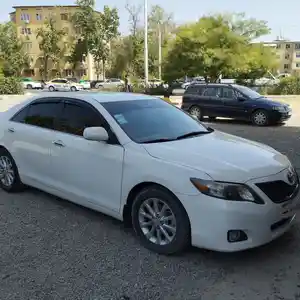 Toyota Camry, 2008