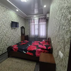 2-комн. квартира, 8 этаж, 70м², мактаби Ленин