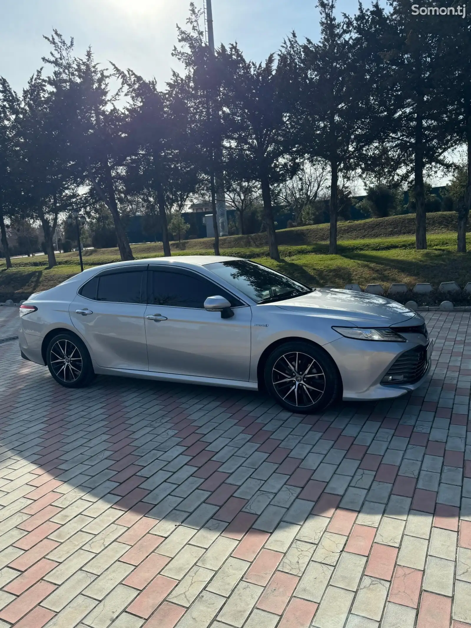 Toyota Camry, 2018-1