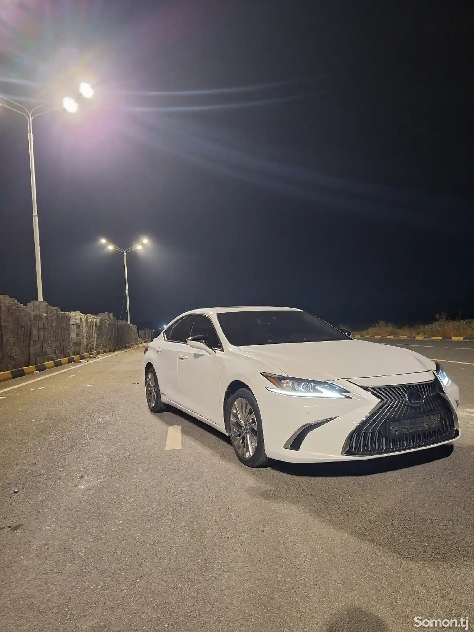 Lexus ES series, 2020-2