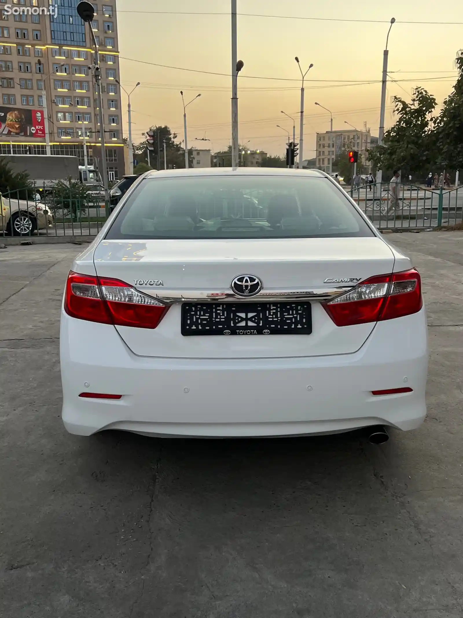 Toyota Camry, 2013-2