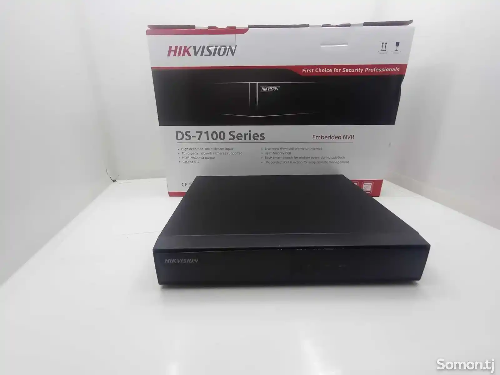 IP-видеорегистратор Hikvision DS-7108NI-Q1/M-1