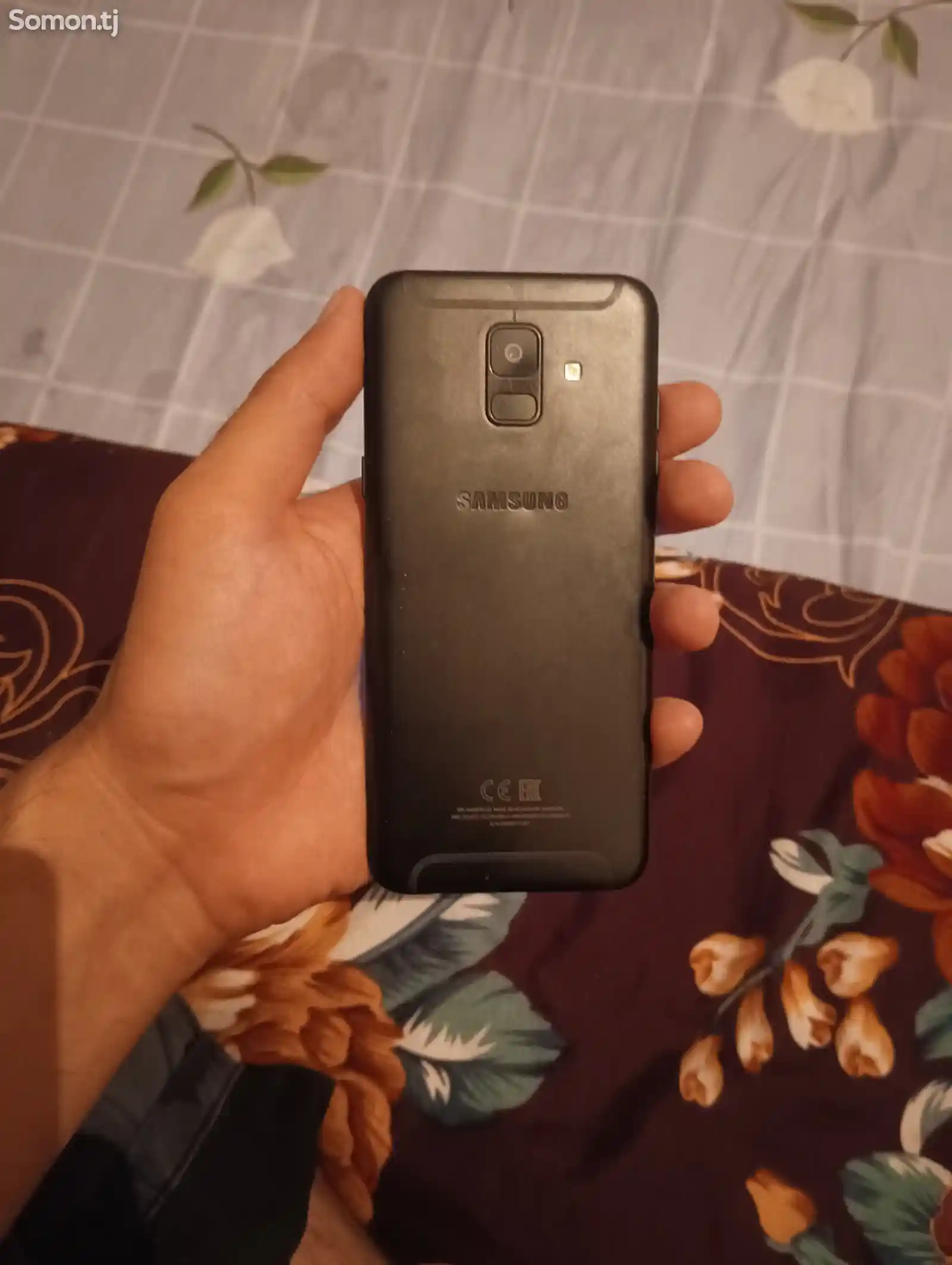 Samsung Galaxy A6-5