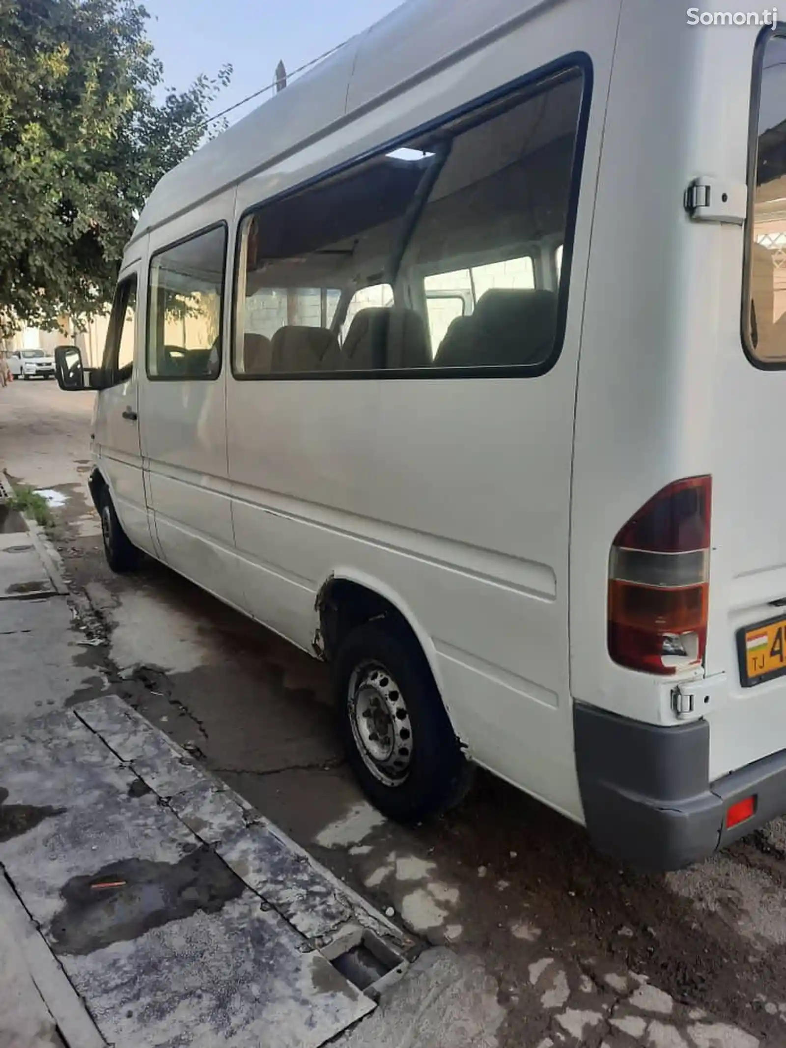 Микроавтобус Mercedes-Benz Sprinter, 1999-4