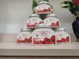 Скраб Strawberry Отбеливающий-2