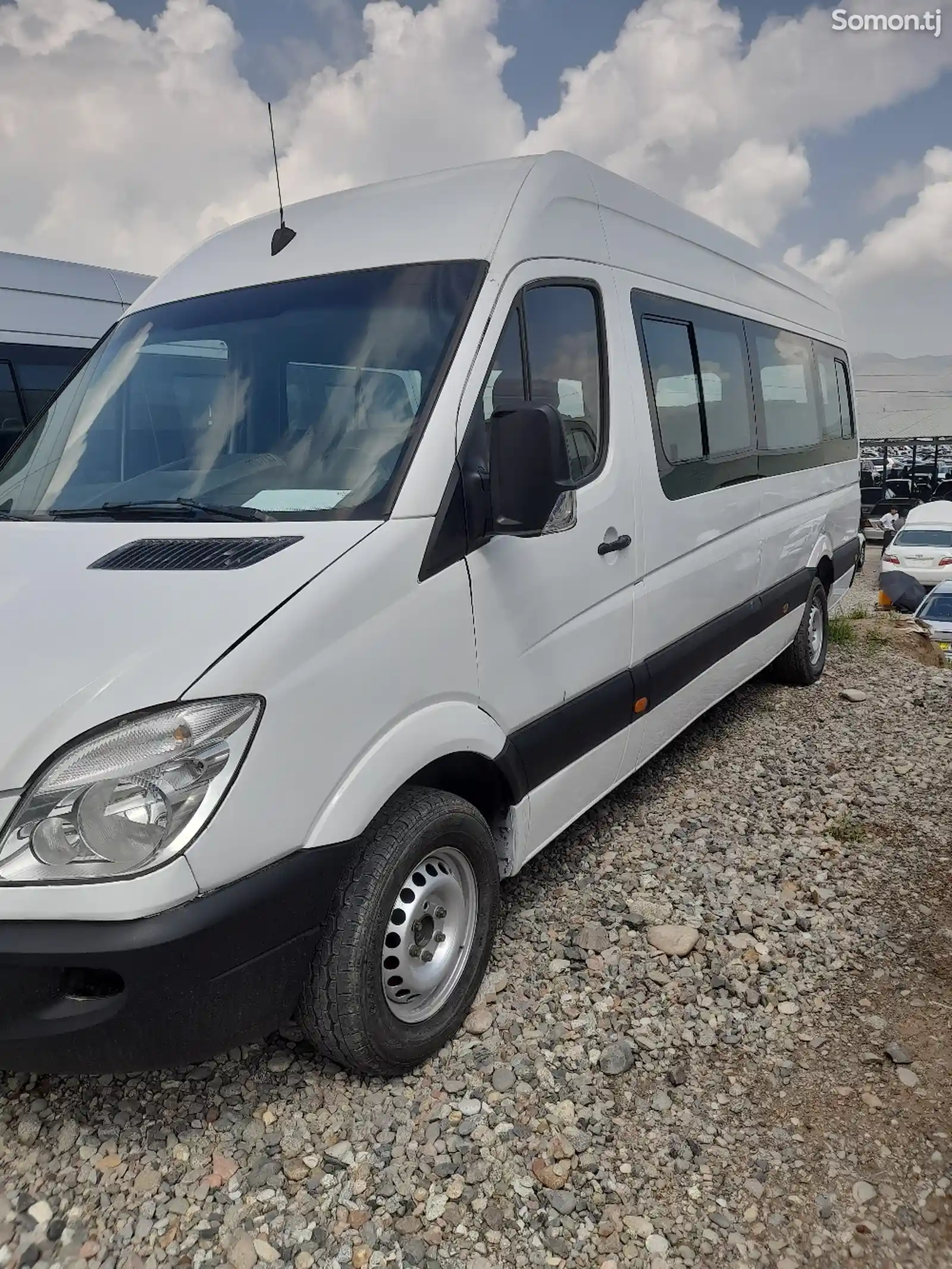 Mercedes benz sprinter 145 000 c. №11777609 в г. Душанбе - Автобусы - Somon.tj  бесплатные объявления куплю продам б/у