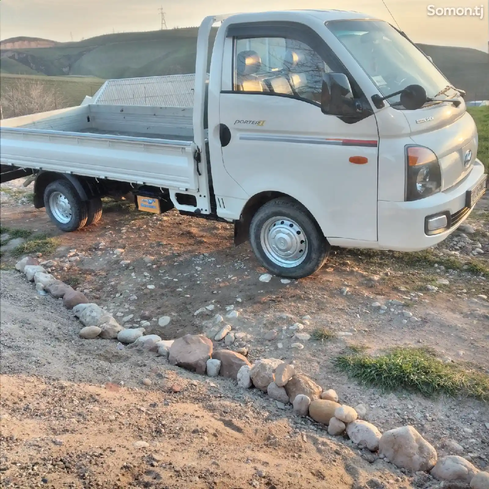 Бортовой автомобиль Hyundai Porter, 2010-1