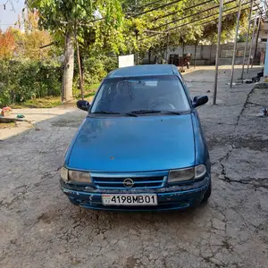 Opel Astra F, 1992