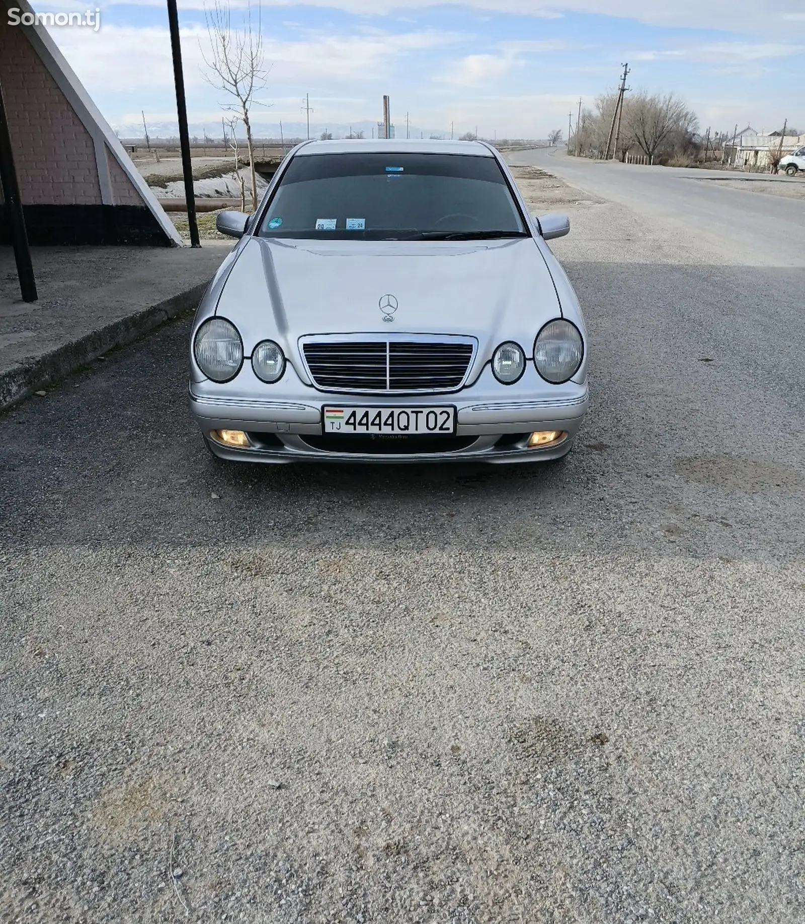 Mercedes-Benz E class, 2000-1