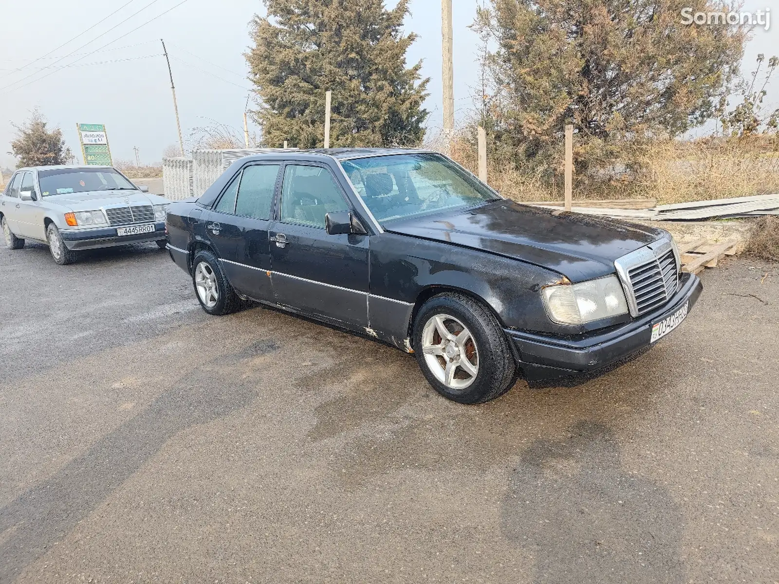 Mercedes-Benz W124, 1993-1