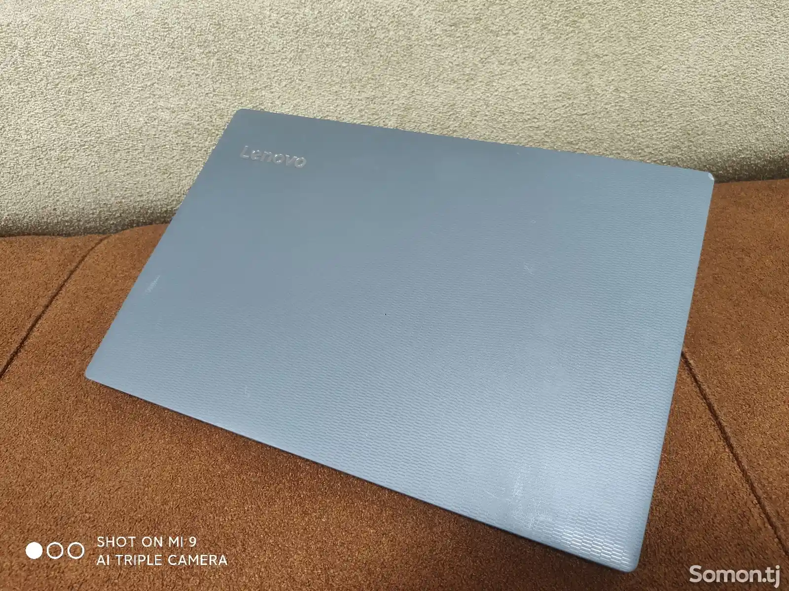 Ноутбук Lenovo core i5-7200 AMD Radeon 2GB-5
