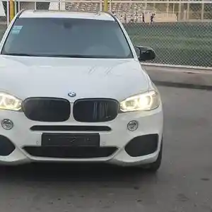 BMW X5, 2016