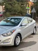 Hyundai Elantra, 2014-4