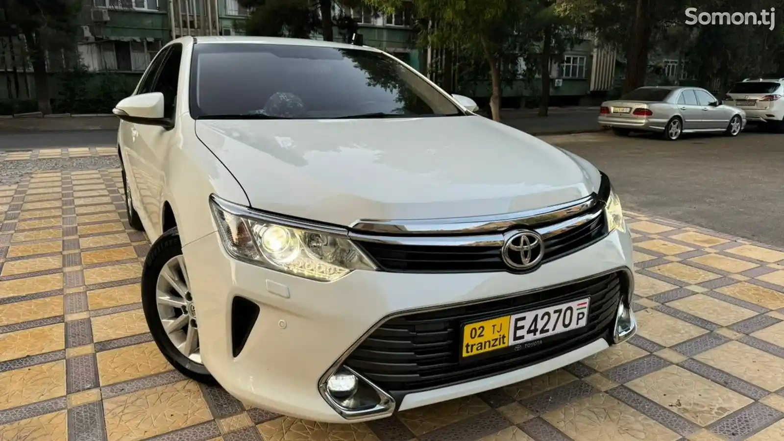 Toyota Camry, 2017-3