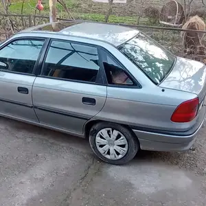 Opel Astra F, 1995